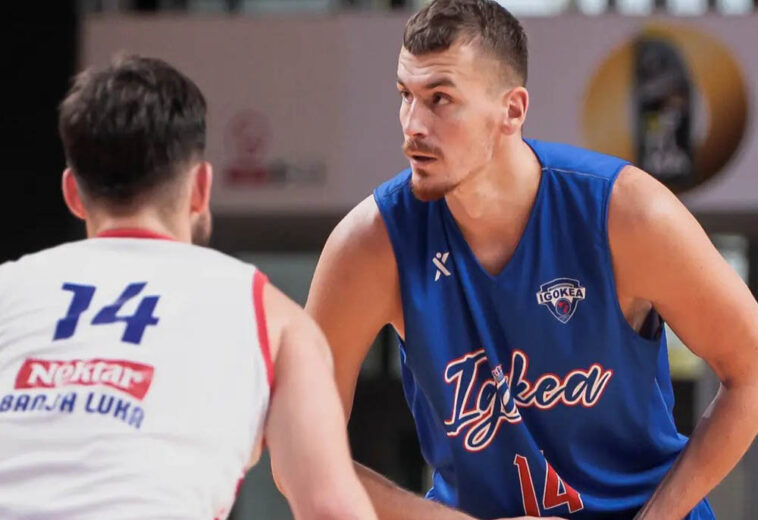 Boriša Simanić Odigrao Prvi Meč Posle Operacije!