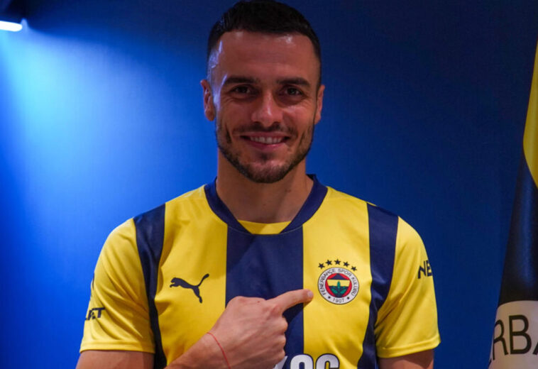 Fenerbahče Predstavio Kostića: Dobrodošao, Filipe